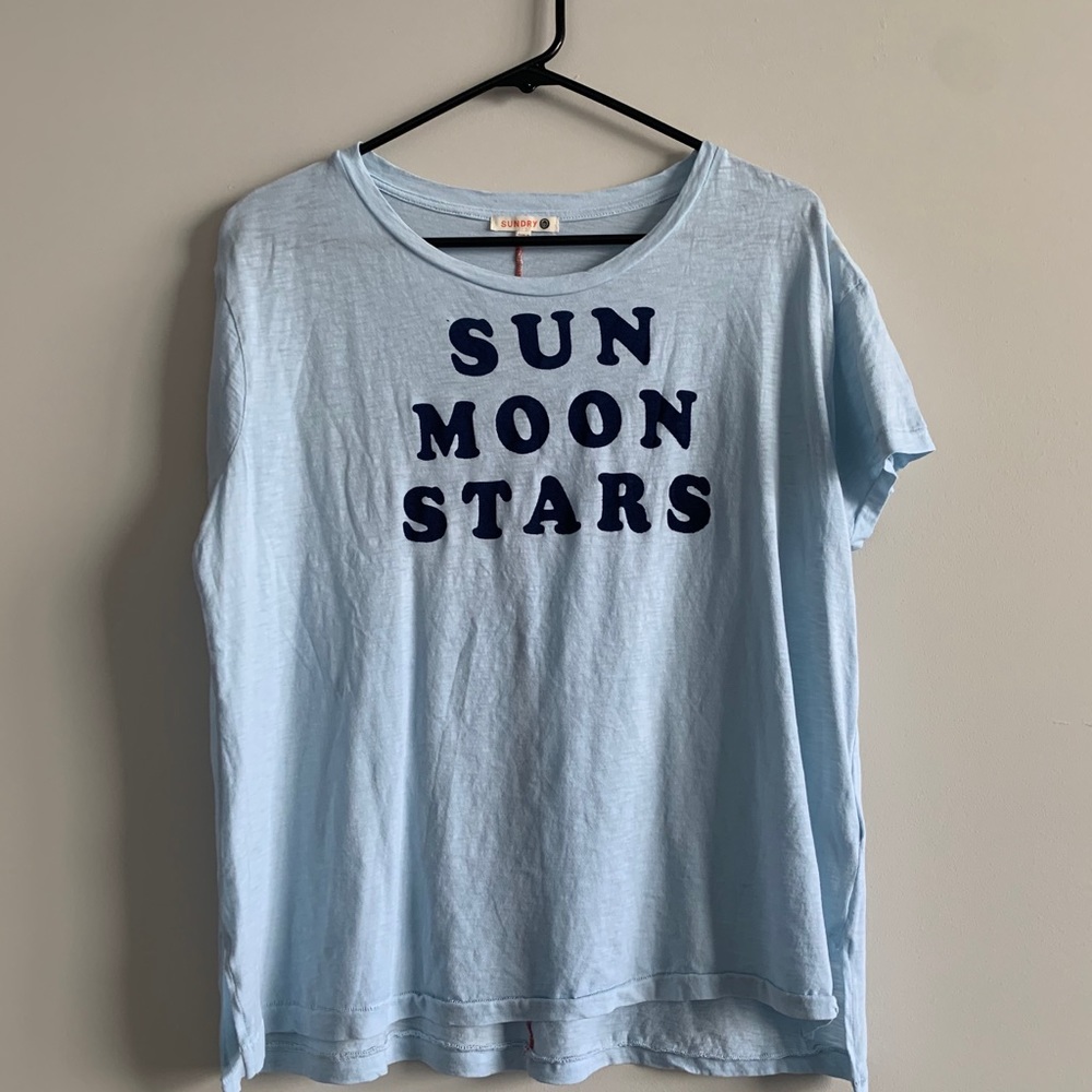 NWOT Sundry basic graphic tee - Picture 2 of 6